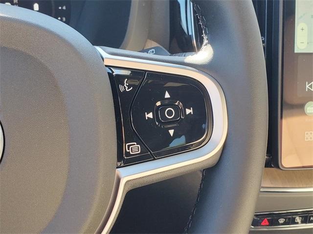 new 2026 Volvo XC60 car, priced at $55,360