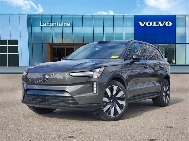 new 2025 Volvo EX90 car, priced at $88,340