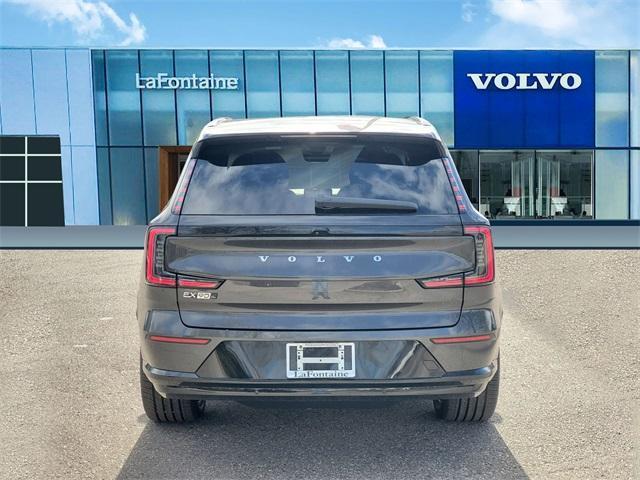 new 2025 Volvo EX90 car, priced at $88,340