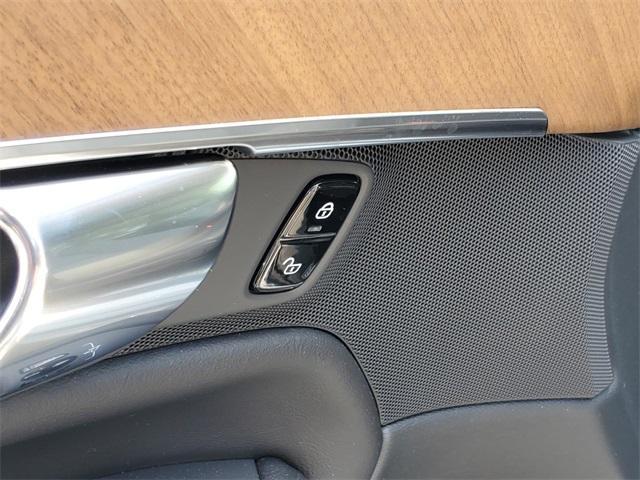 used 2025 Volvo XC90 car, priced at $61,400