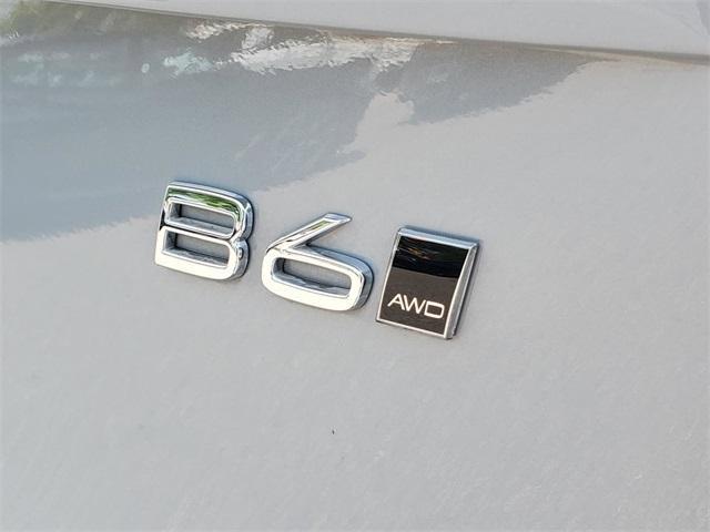 used 2025 Volvo XC90 car, priced at $61,400