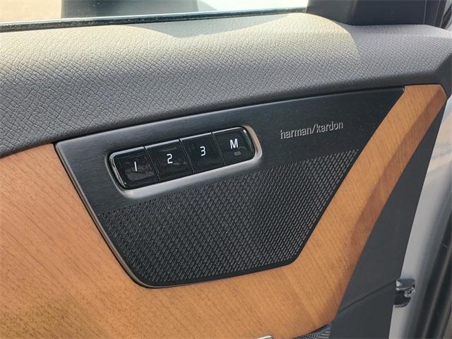 used 2025 Volvo XC90 car, priced at $61,400