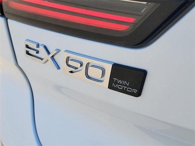 new 2025 Volvo EX90 car, priced at $86,505