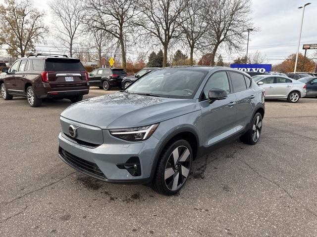 used 2023 Volvo C40 Recharge Pure Electric car, priced at $28,955