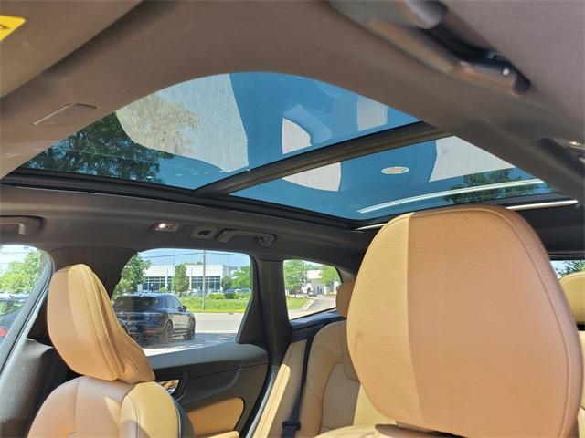 used 2019 Volvo XC60 car, priced at $25,500