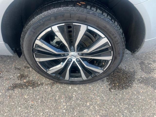 used 2023 Volvo XC60 Recharge Plug-In Hybrid car, priced at $44,000