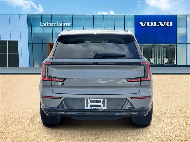 new 2025 Volvo EX90 car, priced at $75,370