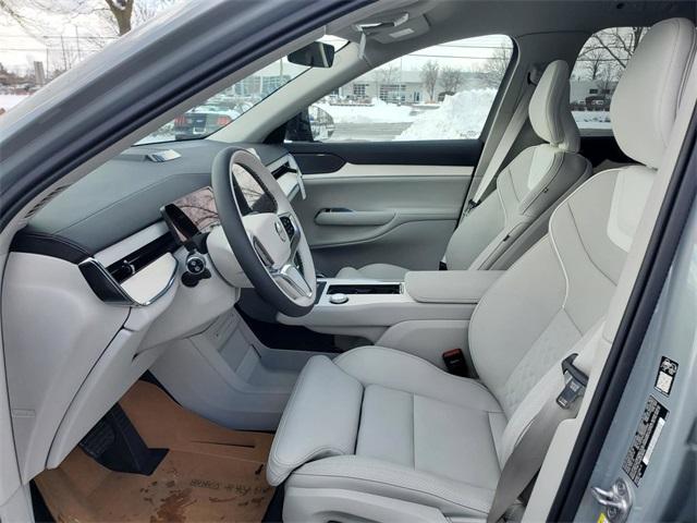 new 2025 Volvo EX90 car, priced at $84,640