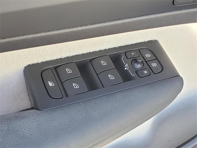 used 2023 Volvo XC40 car, priced at $31,915
