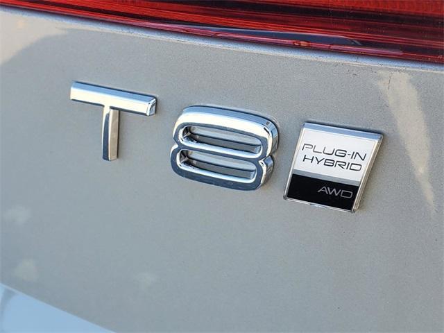 new 2026 Volvo XC60 Plug-In Hybrid car, priced at $67,675