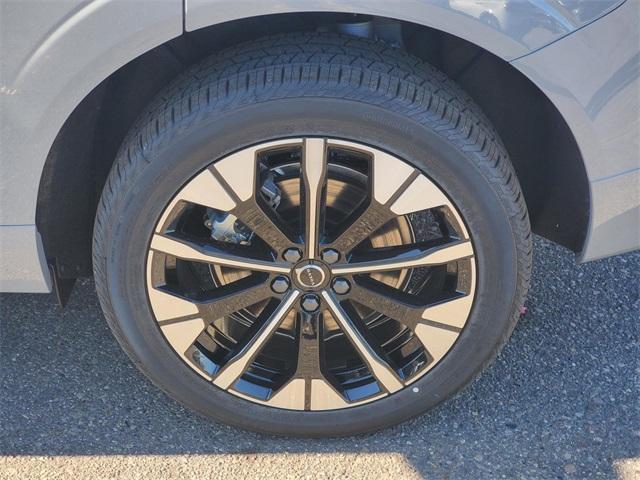 new 2026 Volvo XC60 Plug-In Hybrid car, priced at $67,675