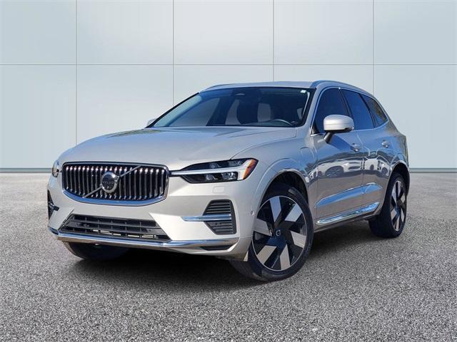 used 2023 Volvo XC60 Recharge Plug-In Hybrid car, priced at $40,400