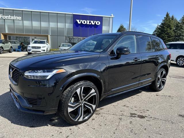 used 2022 Volvo XC90 Recharge Plug-In Hybrid car, priced at $49,000