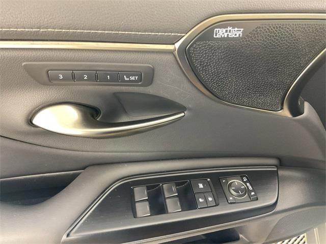 used 2020 Lexus ES 350 car, priced at $30,765