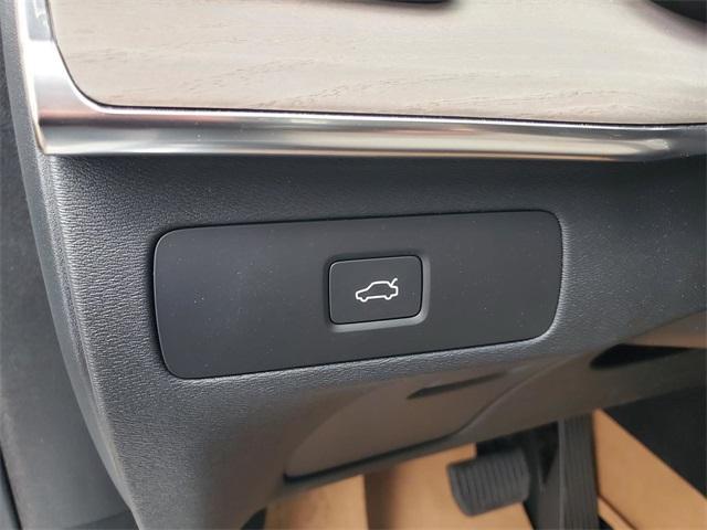 new 2026 Volvo XC90 car, priced at $68,825