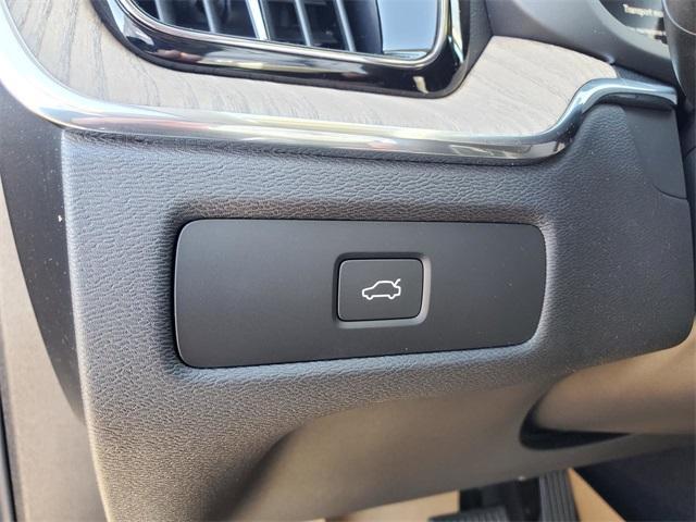 new 2026 Volvo XC60 car, priced at $60,935