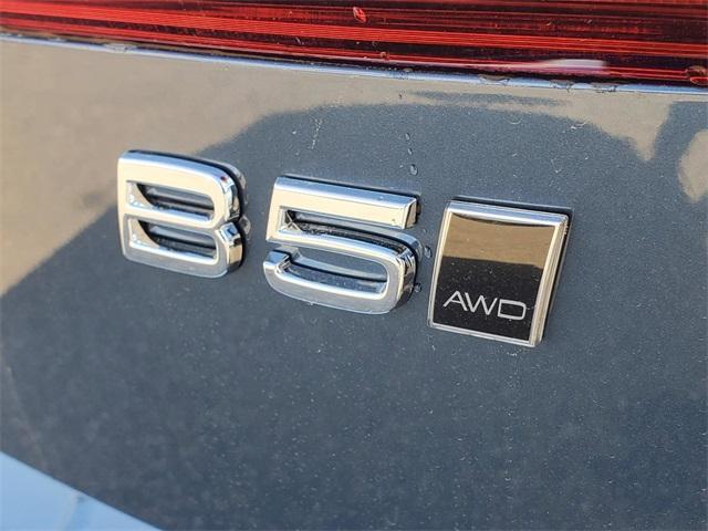 new 2026 Volvo XC60 car, priced at $55,360