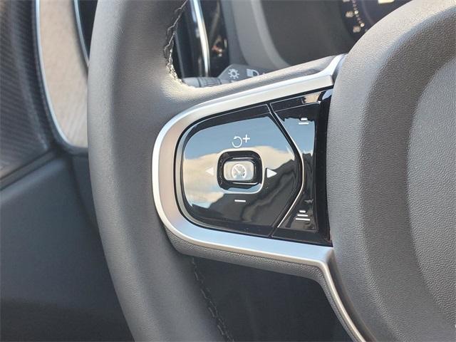 new 2026 Volvo XC60 car, priced at $55,360