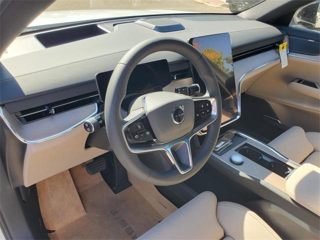 new 2025 Volvo EX90 car, priced at $88,270