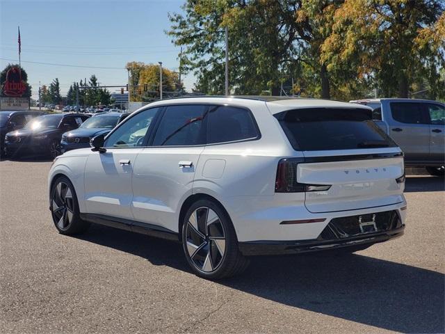 new 2025 Volvo EX90 car, priced at $88,270