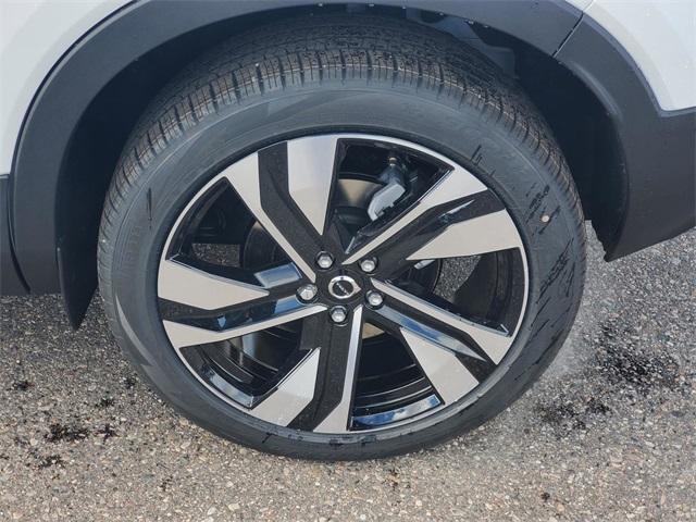 new 2026 Volvo XC40 car, priced at $52,200