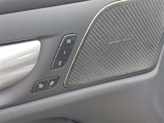 used 2024 Volvo S60 Recharge Plug-In Hybrid car, priced at $45,500