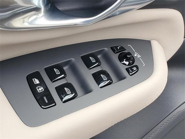 new 2026 Volvo XC90 car, priced at $65,450