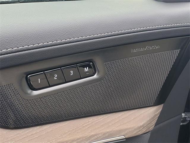 new 2026 Volvo XC90 car, priced at $65,450