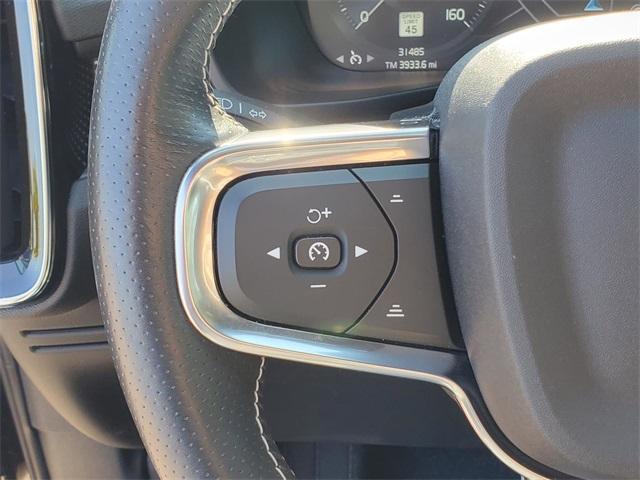 used 2021 Volvo XC40 car, priced at $29,081