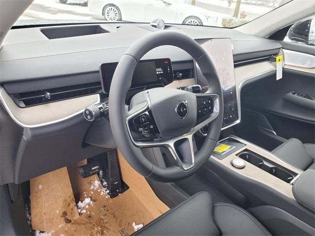 new 2025 Volvo EX90 car, priced at $99,995
