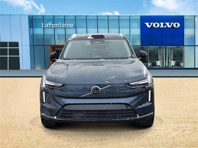 new 2025 Volvo EX90 car, priced at $82,083