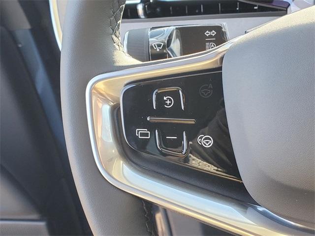 new 2025 Volvo EX90 car, priced at $92,840