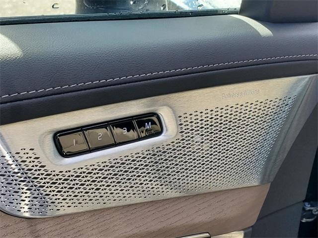 new 2026 Volvo XC90 car, priced at $76,150