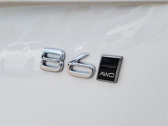 new 2025 Volvo XC90 car, priced at $68,155