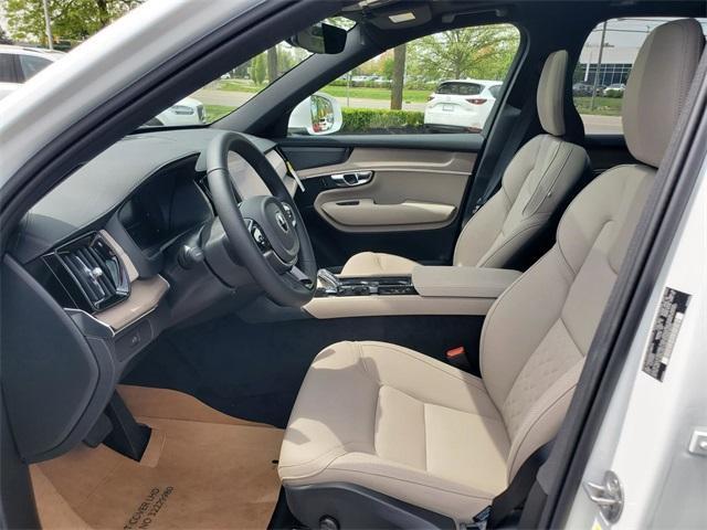 new 2025 Volvo XC90 car, priced at $68,155