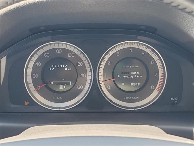 used 2013 Volvo XC70 car, priced at $8,000