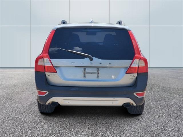 used 2013 Volvo XC70 car, priced at $7,000