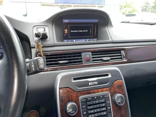 used 2013 Volvo XC70 car, priced at $9,400