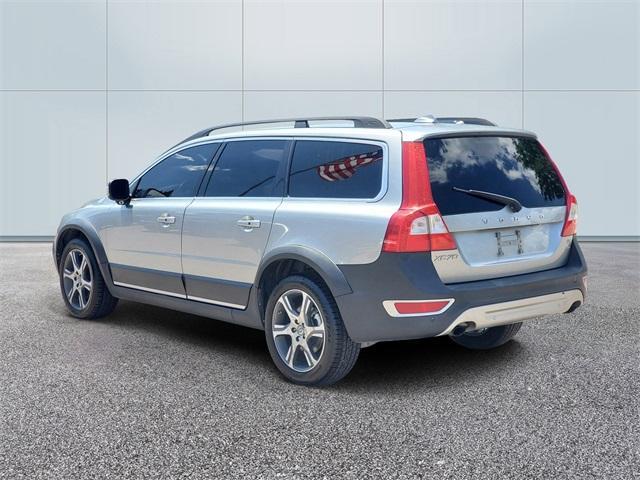 used 2013 Volvo XC70 car, priced at $7,000