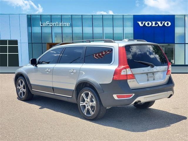 used 2013 Volvo XC70 car, priced at $8,000