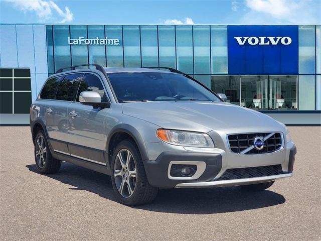 used 2013 Volvo XC70 car, priced at $8,000