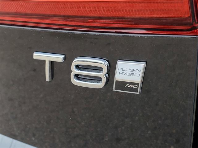 new 2025 Volvo XC60 Plug-In Hybrid car, priced at $67,425