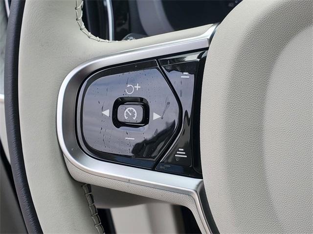 new 2025 Volvo XC60 Plug-In Hybrid car, priced at $67,425