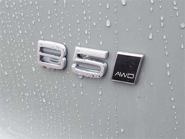 new 2025 Volvo XC40 car, priced at $47,790