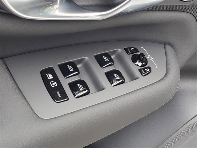 new 2025 Volvo XC90 Plug-In Hybrid car, priced at $81,405