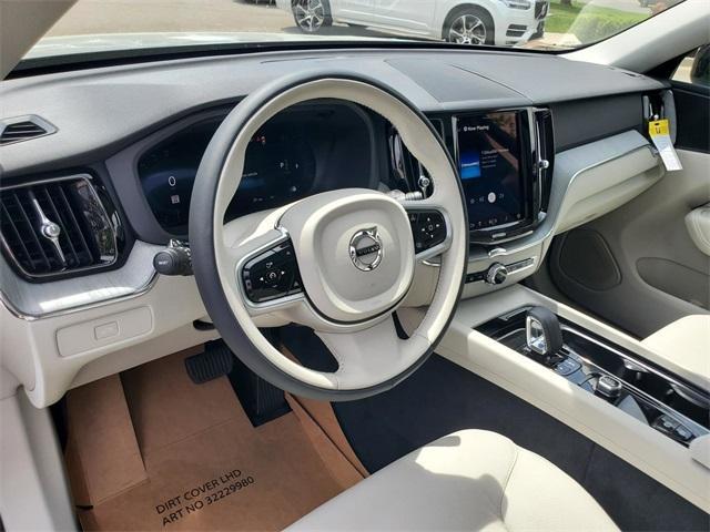 new 2025 Volvo XC60 car, priced at $55,360
