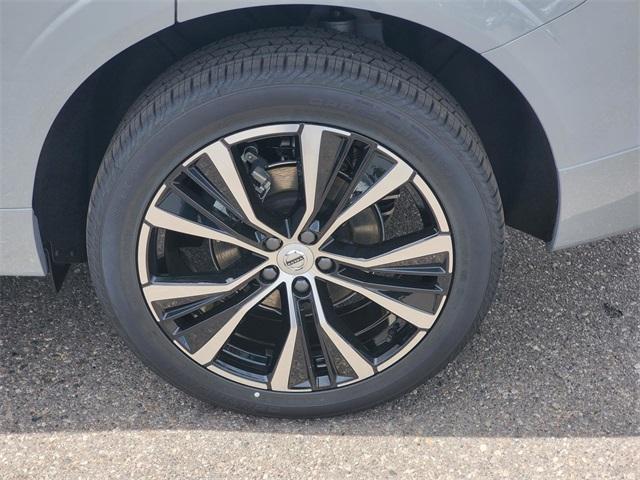 new 2025 Volvo XC60 car, priced at $55,360