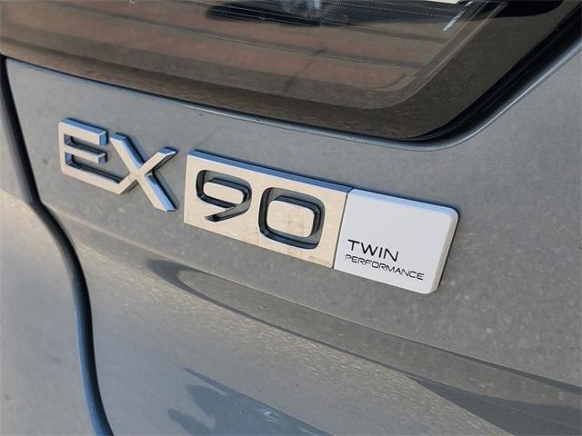 new 2025 Volvo EX90 car, priced at $82,782
