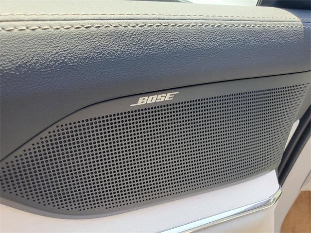 new 2025 Volvo EX90 car, priced at $82,782