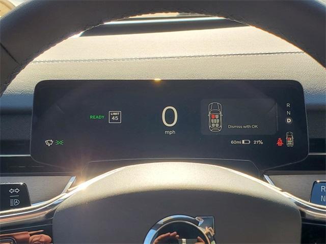 new 2025 Volvo EX90 car, priced at $78,370